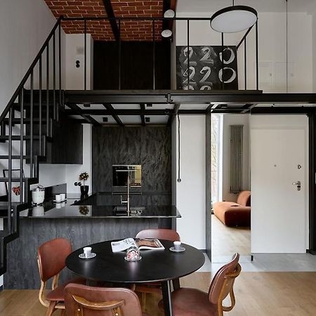 Loft Industrialny Przy Bulwarze Staromiejskim Leilighet Wrocław Eksteriør bilde