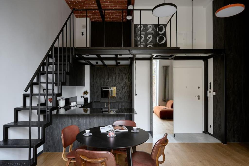 Loft Industrialny Przy Bulwarze Staromiejskim Leilighet Wrocław Eksteriør bilde